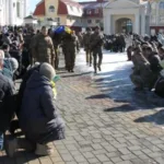 Лучани попрощалися із загиблими воїнами Андрієм Серганчуком і Владиславом Петруком