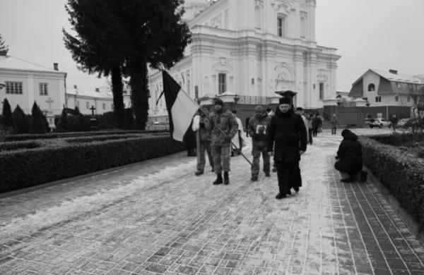 Поховали загиблого на війні лучанина Сергія Лазарєва4