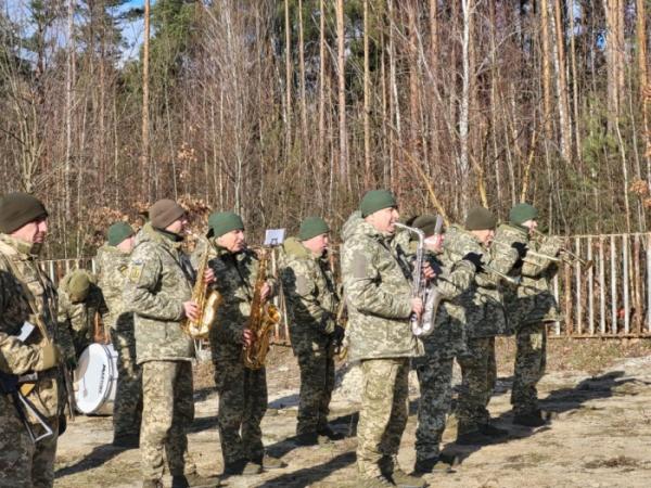 У Ковелі попрощалися із захисником Олександром Панасюком2