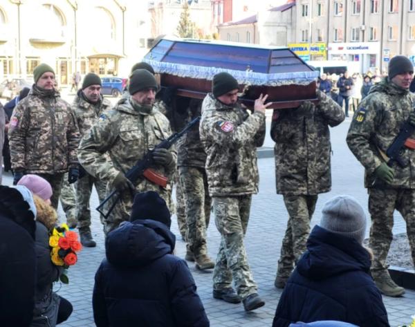 У Ковелі попрощалися з Романом Ващуком, який понад рік вважався зниклим безвісти7