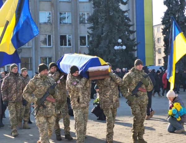 У Ковелі попрощалися з Романом Ващуком, який понад рік вважався зниклим безвісти16