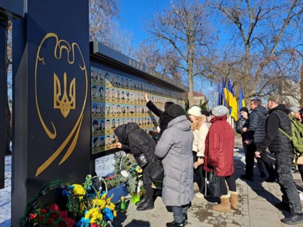 У Ковелі вшанували пам’ять Героїв Небесної Сотні24