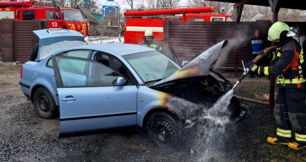 У Прилісному горів легковий автомобіль