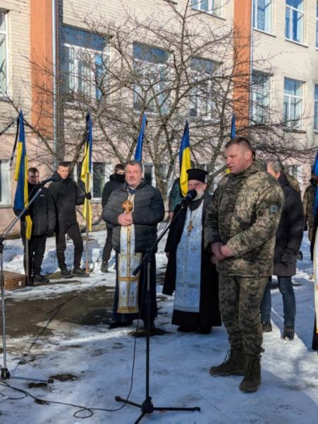 У селі Тойкут попрощалися із захисником Сергієм Заболотським, який трагічно загинув у ДТП9