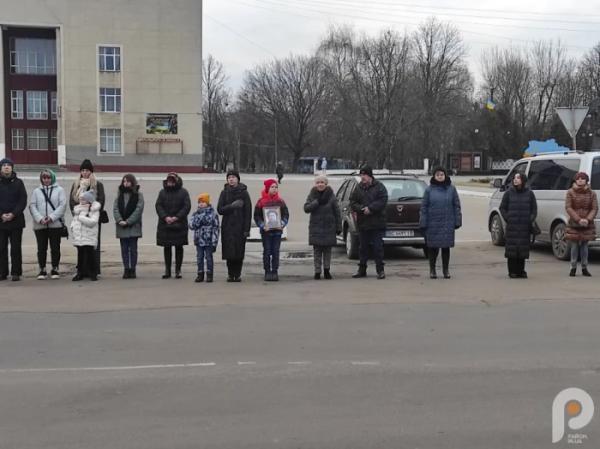 У Шептицькому провели акцію нагадування про хвилину мовчання6