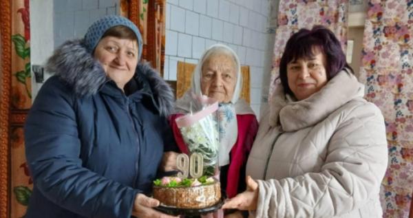 В Шацькій громаді на Волині привітали з ювілеєм довгожительку з села Вільшанка