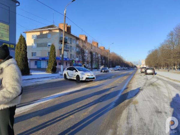 «Зупинись. Вшануй»: у Шептицькому провели акцію нагадування про хвилину мовчання20