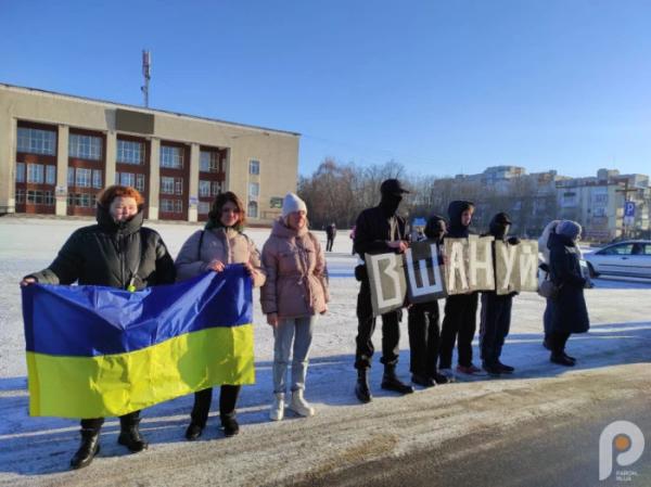 «Зупинись. Вшануй»: у Шептицькому провели акцію нагадування про хвилину мовчання17