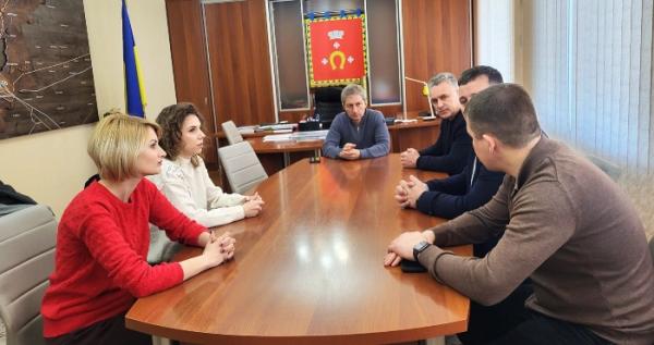 Мер Ковеля поспілкувався з новим керівником Волинського обласного центру екстреної медичної допомоги