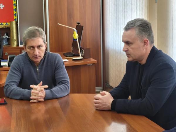 Мер Ковеля поспілкувався з новим керівником Волинського обласного центру екстреної медичної допомоги2