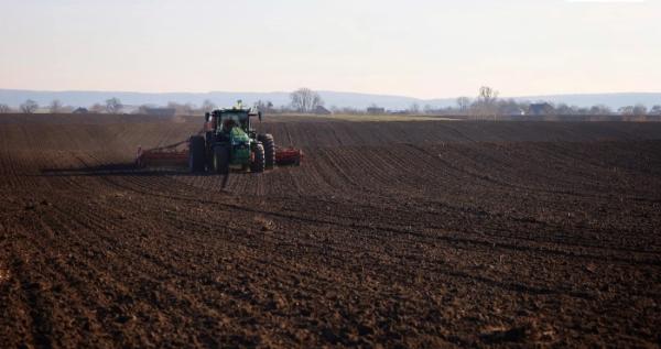 На Волині стартувала посівна