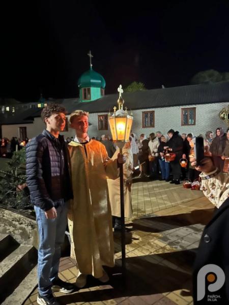 Великдень у Нововолинську: як освячували паски у Свято-Духівському соборі9