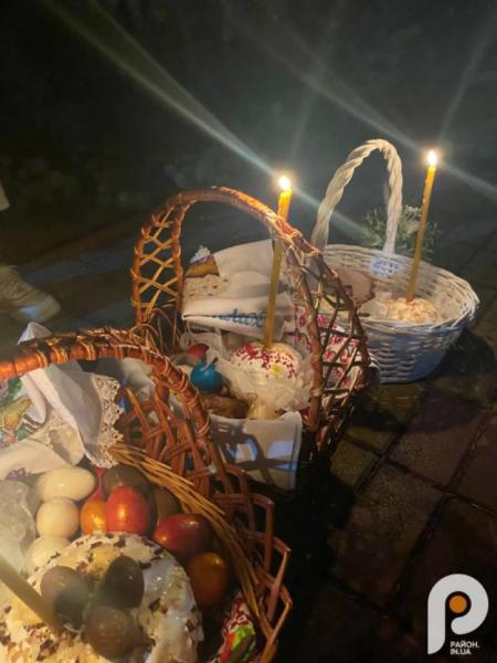 Великдень у Нововолинську: як освячували паски у Свято-Духівському соборі5