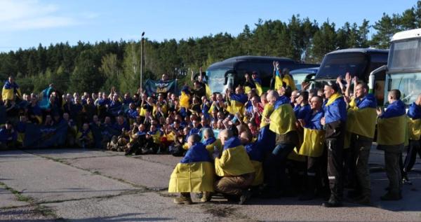 Напередодні Великодня Україні вдалося провести четвертий у 2025 році обмін полоненими