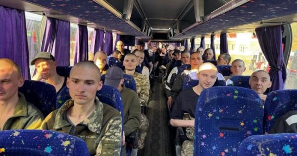 З російського полону додому повернулися чотири бійці з Рівненщини З російського полону додому повернулися чотири бійці з Рівненщини