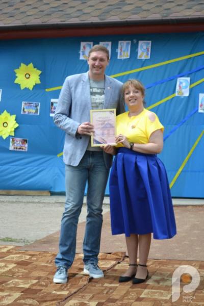 60 тисяч гривень для ЗСУ: учні Спецшколи у Великих Межирічах провели родинне свято та благодійний ярмарок10