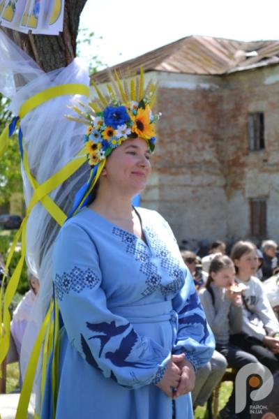 60 тисяч гривень для ЗСУ: учні Спецшколи у Великих Межирічах провели родинне свято та благодійний ярмарок42