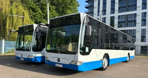 Нові автобуси / Рівненська міська рада