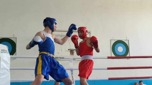 Боксерський турнір пам'яті Віталія Мартиненка та Юрія Тончука зібрав в Острозі близько сотні спортсменів5