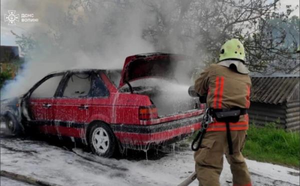 Горіхівські рятувальники ліквідували пожежу в легковику в Мар’янівці2