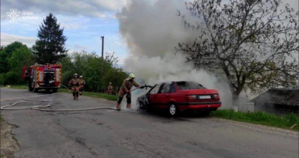 Горіхівські рятувальники ліквідували пожежу в легковику в Мар’янівці3