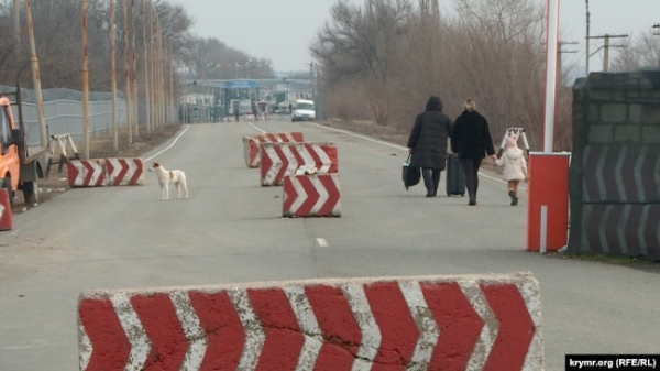КПВВ «Каланчак» на адмінкордоні в напрямку Криму, архівне фото