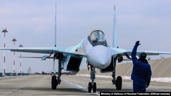 Російський винищувач СУ-30. Архівне фото