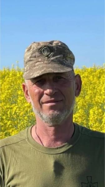 Солдат Юрій Салабай
