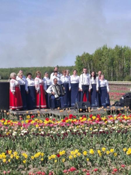 На Ковельщині відкрили тюльпанове поле 202539