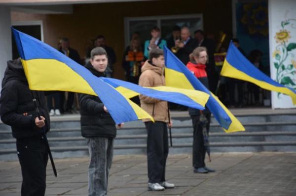 На Рівненщині зустріли учасників ветеранського велопробігу пам'яті захисників2