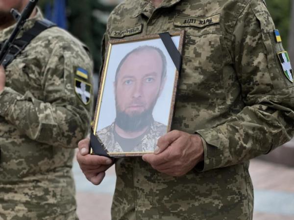 «На Щиті»: у Рівному провели в останню дорогу Володимира Примака та Олександра Войдила11