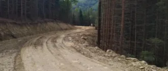 На Волині судитимуть підрядника, який привласнив майже мільйон гривень на фіктивному ремонті дороги