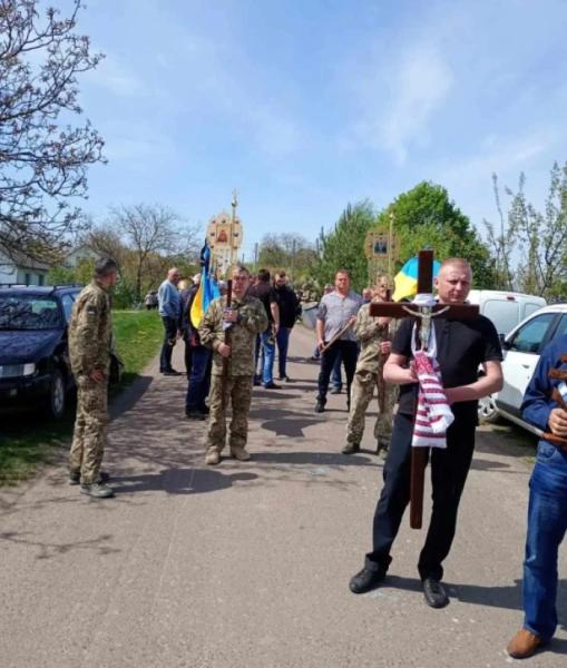 Острозька громада провела у засвіти воїна Павла Гарбарука2
