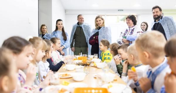 Олена Зеленська у селі Дубове