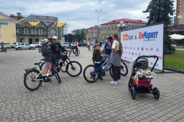 Під час благодійного велозабігу у Ковелі зібрали 20 тисяч гривень для ЗСУ1