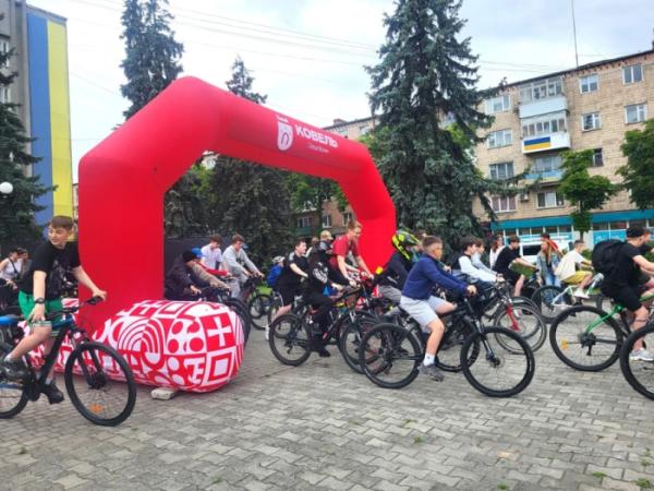 Під час благодійного велозабігу у Ковелі зібрали 20 тисяч гривень для ЗСУ9