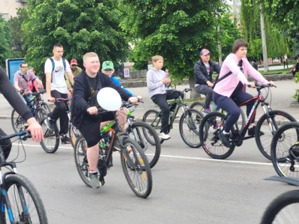 Під час благодійного велозабігу у Ковелі зібрали 20 тисяч гривень для ЗСУ10