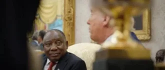 Під час зустрічі у Білому домі Трамп накинувся зі звинуваченнями на президента ПАР