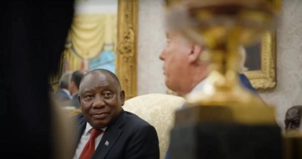 Під час зустрічі у Білому домі Трамп накинувся зі звинуваченнями на президента ПАР