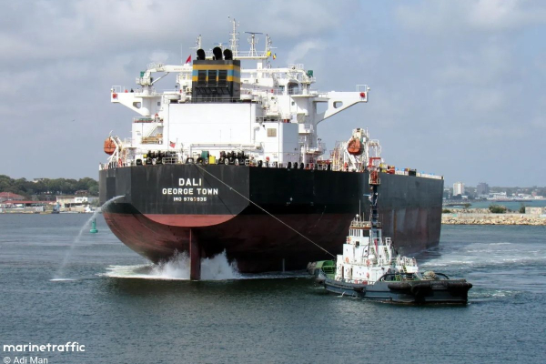 Порушення ембарго на імпорт російської сирої нафти з Балтійського моря до ЄС та рейдових перевалок у квітні 2025 року (база даних)0