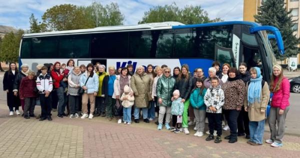Сім’ї захисників України з Нововолинської громади побували у «Волинській Голландії»