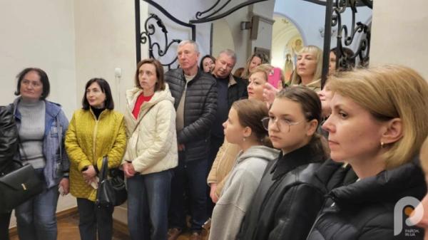 Світ складається з історій: якою була нічна екскурсія в Музеї Острозької академії11