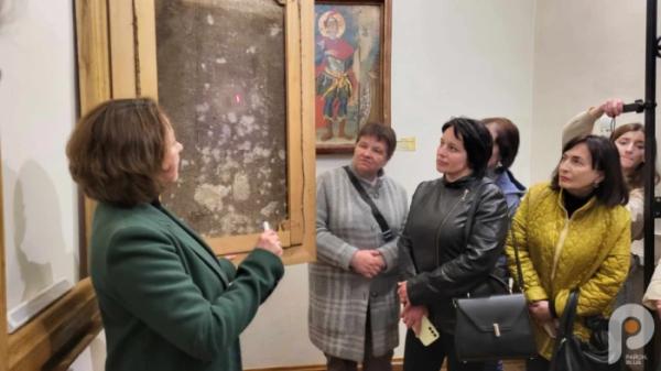 Світ складається з історій: якою була нічна екскурсія в Музеї Острозької академії10