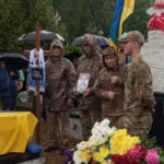 У Голобській громаді попрощалися із захисником Андрієм Морозом