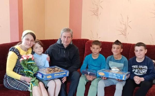 У Ковелі подякували жінкам, які взяли на виховання дітей7