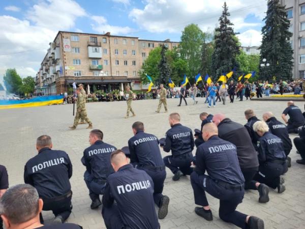 У Ковелі попрощалися із захисником Дмитром Сергієнком30