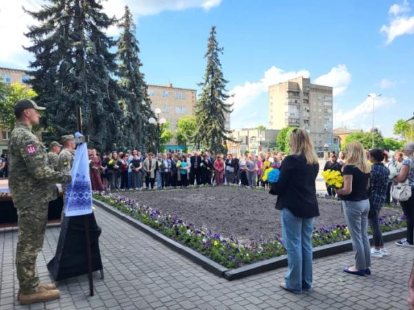У Ковелі попрощалися із захисником Максимом Ткачуком11