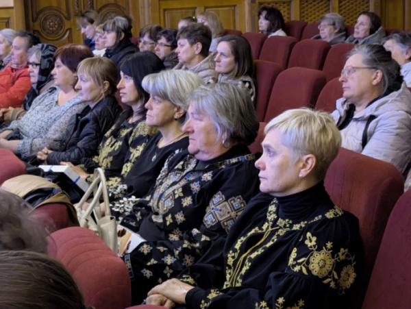 У Ковелі відбувся концерт для матерів захисників28