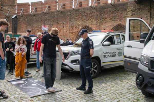У Луцькому замку відбулося свято для дітей21