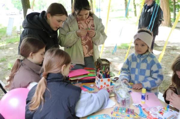У Луцьку відбувся сімейний фестиваль «Тепло материнських сердець»42